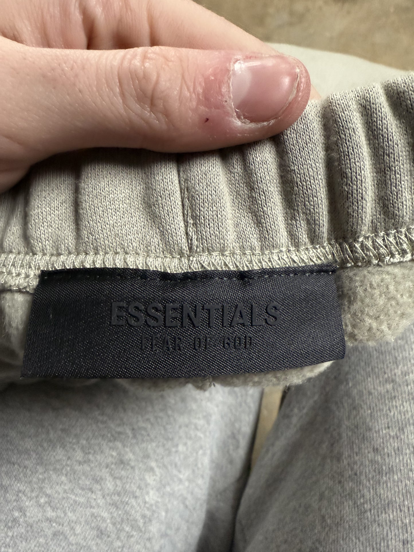 Essentials Sweatshorts Taupe Mint New Medium