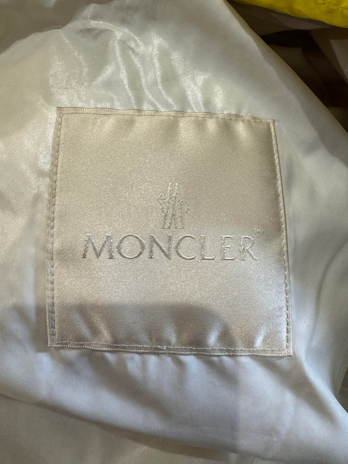 Moncler Dervox Giubbotto Yellow Puffer Jacket