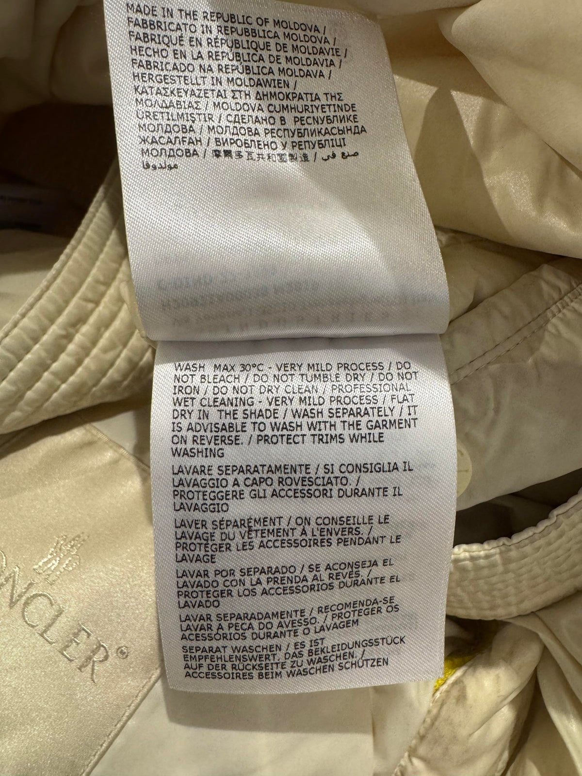 Moncler Dervox Giubbotto Yellow Puffer Jacket
