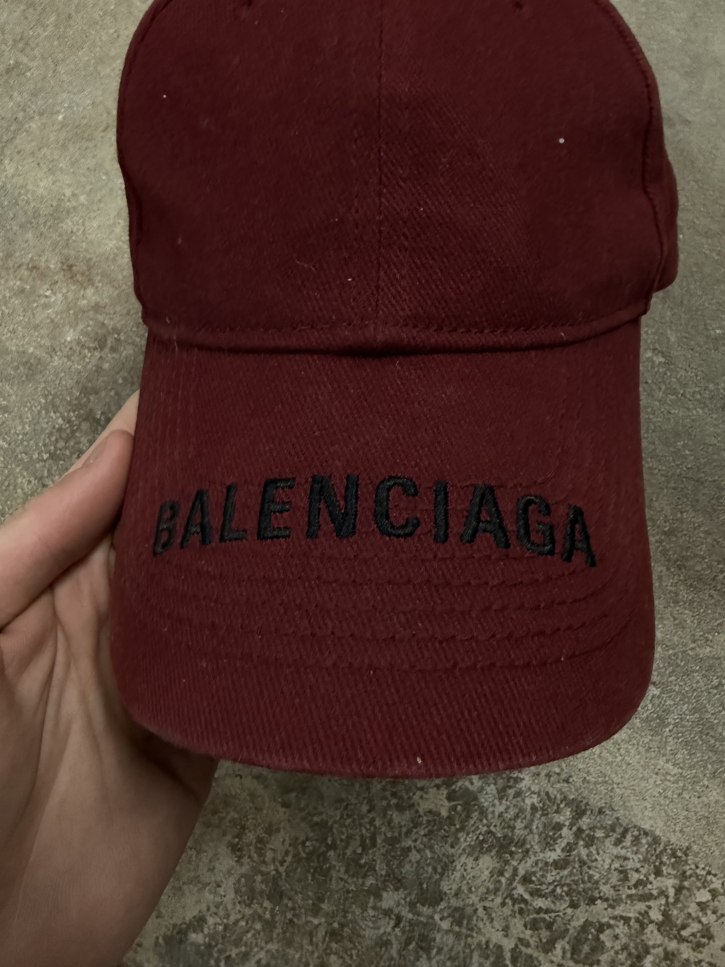 Balenciaga Dad Hat Maroon Black Used OS