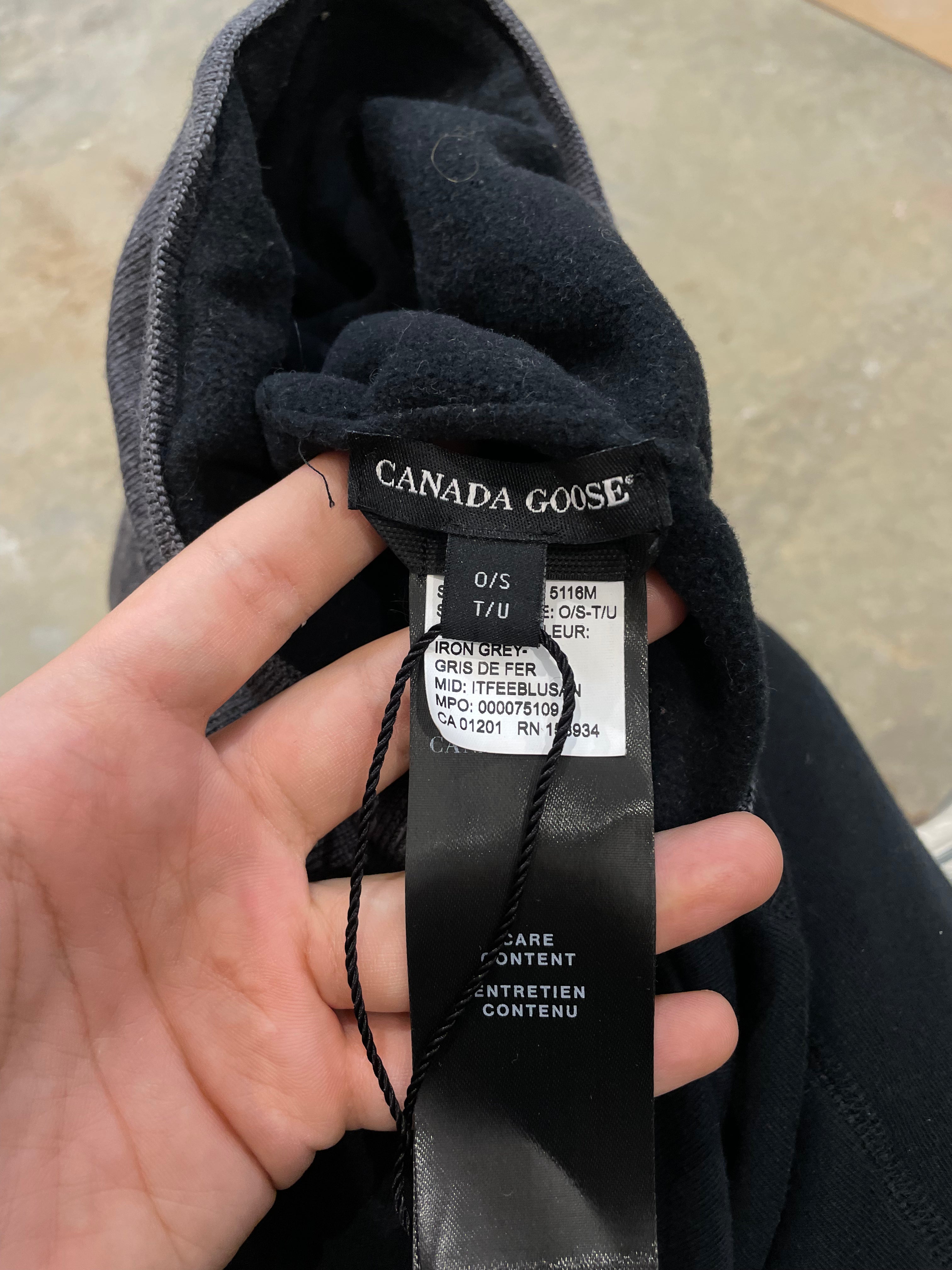 Canada goose Beanie Grey OS New