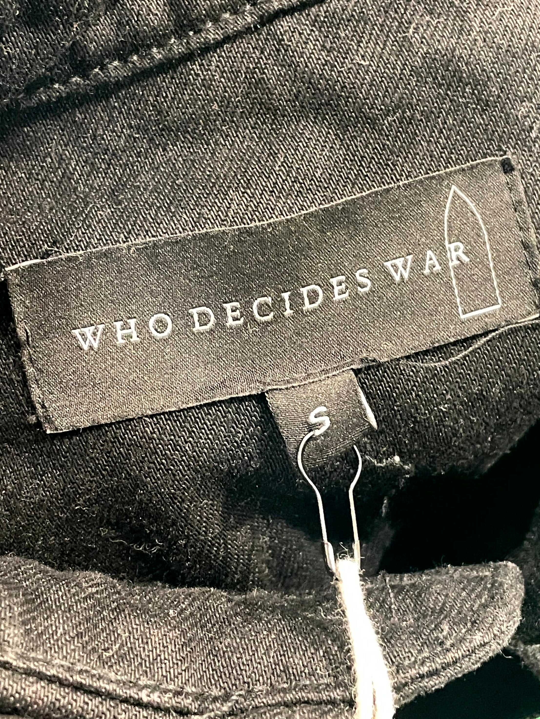 WDW Link Window Coal Button Up Shirt