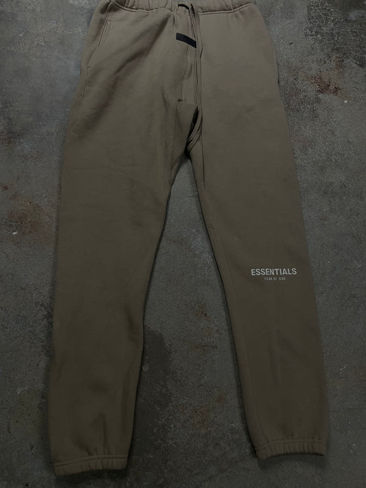 Essentials Sweats Light Brown Used Small