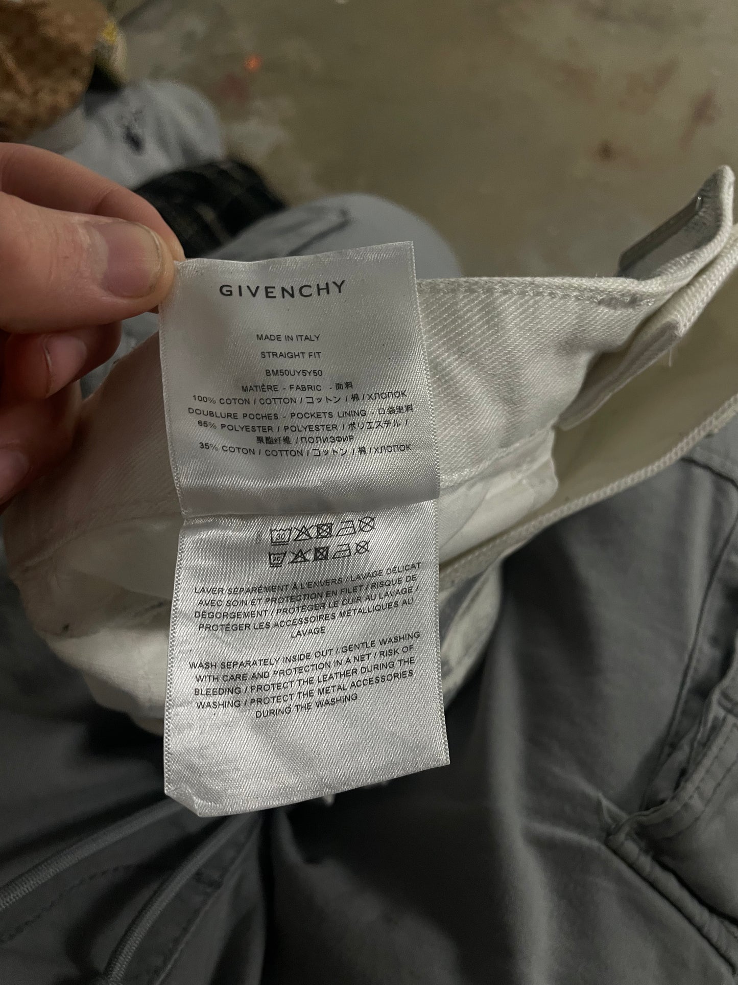 Givenchy Jeans White Silver Used 31