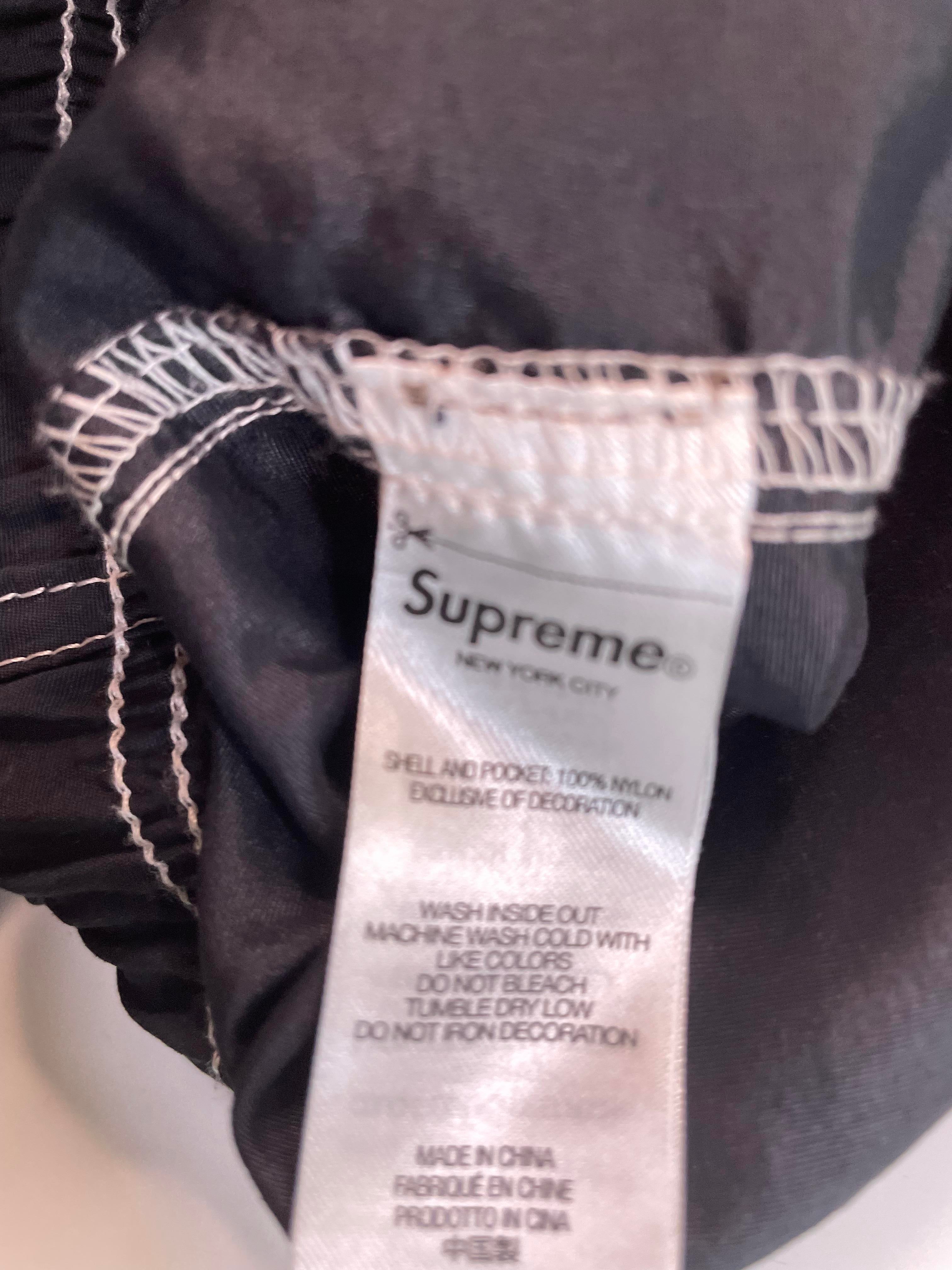 Supreme Outline Black Shorts