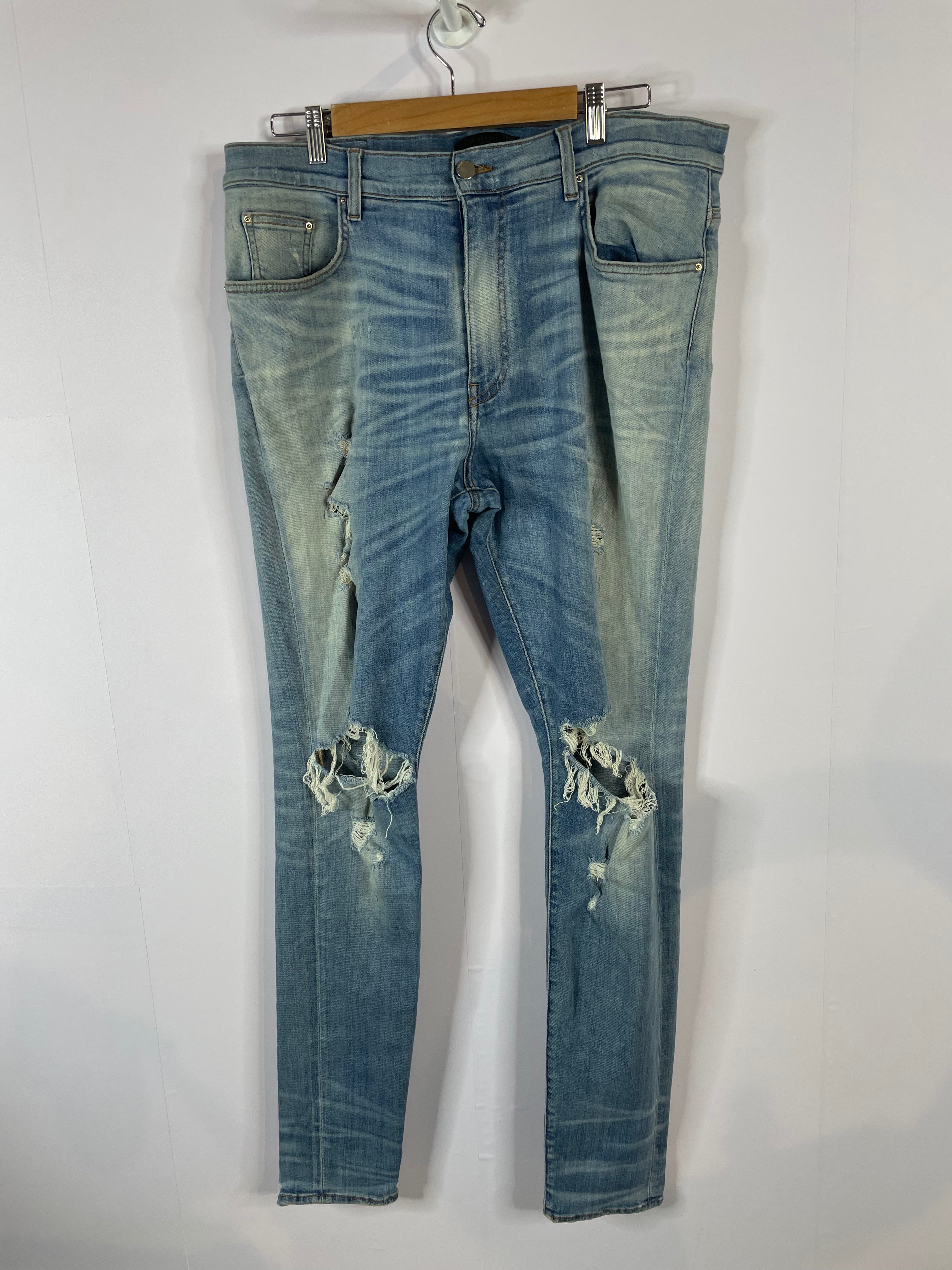 Amiri Plain Thrasher Light Wash Distressed Used 38